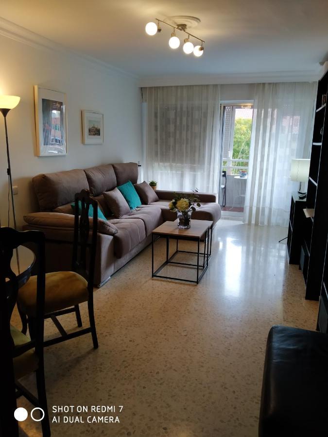 Luminoso Y Amplio Apartamento Sevilla Buitenkant foto
