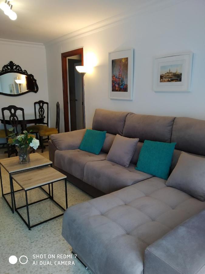 Luminoso Y Amplio Apartamento Sevilla Buitenkant foto